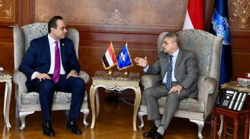 “ربيع والسبكي” يبحثان سبل التنسيق المشترك بتقديم الخدمات الطبية للعاملين بهيئة قناة السويس